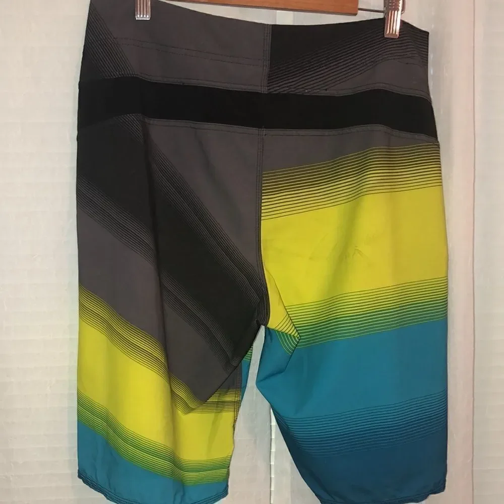 Billabong L ZeroGravityPlatinum Stretch Board Shorts Blue Yellow Gray
